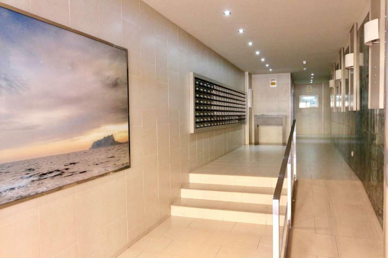 3- Bedroom Apartment In The Centre Of Calpe With Nice Living Room, 1 Bathroom. Luaran gambar